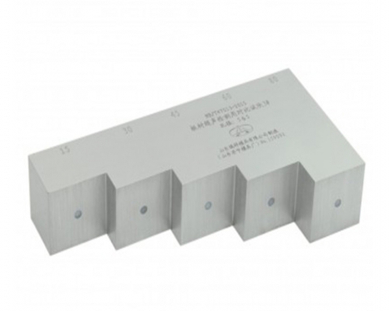 Ultrasonic testing of plate compared to test block - pressure equipment testing ultrasonic non-destructive testing